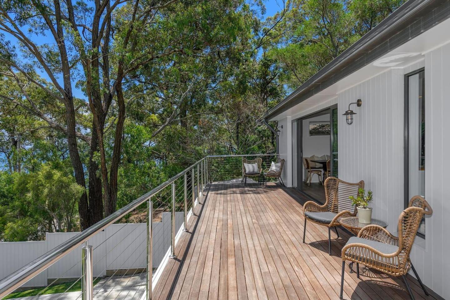 Highland On The Lake - An Idyllic Poolside Oasis Villa Newcastle Esterno foto